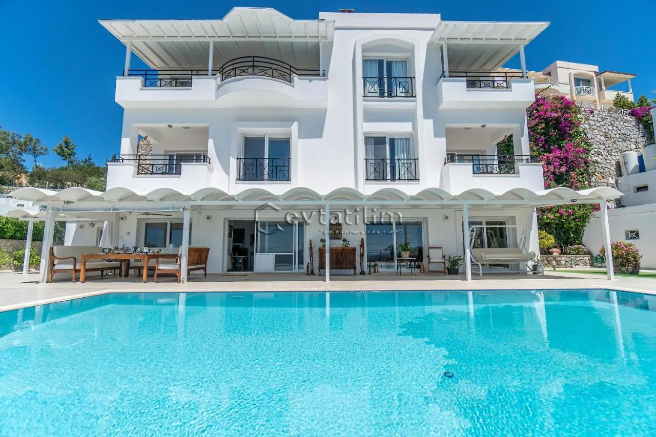 Villa Cubana By Evtatilim