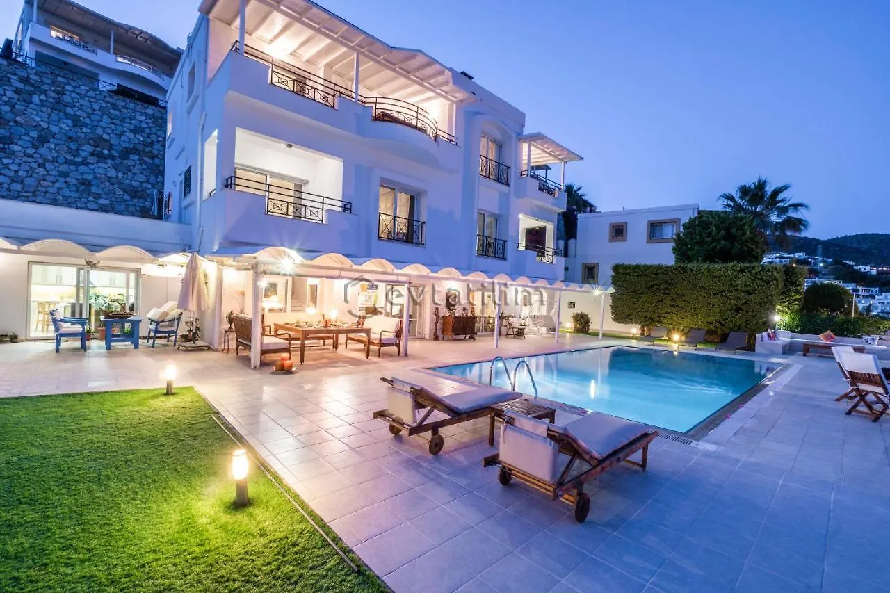 Villa Cubana By Evtatilim  Bodrum